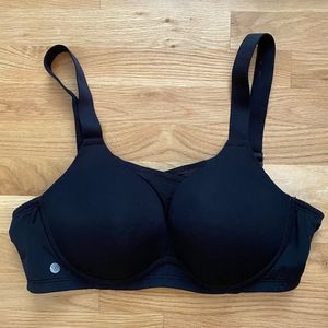 Livi Active Bra